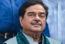शत्रुघ्न सिन्हा का तंज: MP बीजेपी तीन खेमों में बंटी- महाराज, नाराज, शिवराज