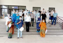 मेडिकल कॉलेज हॉस्पिटल से तीन और मरीज स्वस्थ होकर घर पहुंचे