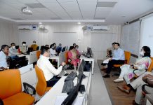 पूर्व में संक्रमित कालोनियों में एक समय अंतराल पर पुनः गहन सर्वेक्षण करके कोरोना मरीजों की पहचान की जाए