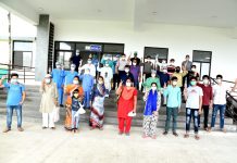 सोमवार को 11 पेशेंट स्वस्थ होकर घर पहुंचे…
