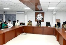 त्योहारों के दौरान सार्वजनिक आयोजन प्रतिबंधित रहेंगे…