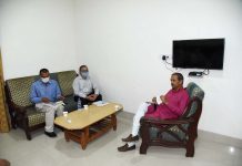 सूक्ष्म, लघु, मध्यम उद्योग मंत्री सकलेचा ने रतलाम में बैठक लेकर अधिकारियों को निर्देश दिए