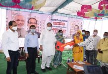पीएम आवास योजना के तहत डोसीगांव में बनाए गए ईडब्ल्यूएस आवासों में हितग्राहियों का प्रवेश आरंभ