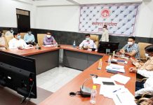 आवारा पशुओं को पकड़कर गौशालाओं में भेजा जाएगा…