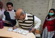 खाद्य एवं औषधि प्रशासन के अमले ने रतलाम तथा जावरा के खाद्य प्रतिष्ठानों का निरीक्षण किया