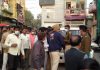 बीच बाजार में हुई गोलीबारी, कोई नहीं हुआ हताहत, एसपी ने माणक चौक थाना टीआई सहित 2 बीट प्रभारी को किया निलंबित…