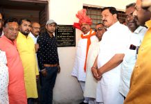 विधायक चेतन्य काश्यप ने करमदी में किया सामूदायिक भवन का लोकार्पण….