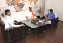 आमजन अपनी समस्या निराकरण के लिए निगम कार्यालय में आए तो निगमायुक्त उनसे मिलना सुनिश्चित करें….