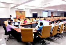 एसडीएम मात्र राजस्व कार्यो तक सीमित नहीं रहे, बल्कि जनहित के समस्त कार्यों पर निगरानी रखें…..