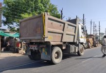 जिला खनिज विभाग द्वारा खनिजों के अवैध परिवहन के विरुद्ध कार्रवाई