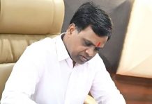 शहर में जहां जल संकट रहेगा, उस वार्ड प्रभारी के विरुद्ध होगी कार्रवाई कलेक्टर ने शहर में जलापूर्ति की समीक्षा की