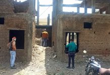 काटजू नगर स्थित एक खंडहर में मिली युवक की लाश…