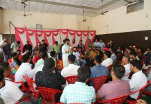 अनाज एवं सब्जी मंडी ,रेलवे मजदूर संघ और खिलाड़ियों ने किया कांग्रेस उम्मीदवार का स्वागत…