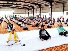 अंतरराष्ट्रीय योग दिवस पर योगाभ्यास कर ‘मानवता के लिए योग’ की भावना हुई सार्थक