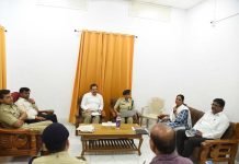 संयुक्त सचिव नरेंद्र अग्रवाल द्वारा रतलाम जिले में आपदा प्रबंधन के संबंध में बैठक लेकर की गई समीक्षा…