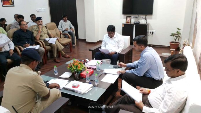 Madak Padarth_Meeting