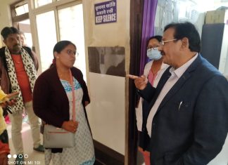मरीजो से दुर्व्यवहार करने की शिकायत पर महिला चिकित्सक डॉ प्रीति रायक्वार की मुख्य चिकित्सा एवं स्वास्थ्य अधिकारी ने ली क्लास…