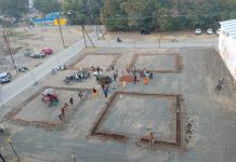 24 कुण्डीय गायत्री महायज्ञ शाला का निर्माण शुरू, श्रमदान कर आयोजन स्थल का किया समतीलकरण…