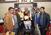 24 कुण्डीय गायत्री महायज्ञ की धर्मध्वजा का पूजन, वंदन एवं स्थापना कल…