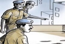 फिल्मी स्टाइल में संदिग्ध तत्वों का पुलिस से सामना, पुलिस वाहन क्षतिग्रस्त, संदिग्ध तत्व फरार…