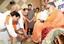 राजनीति में धर्म नहीं होगा तो राजनीति अंधी हो जाएगी – महामंडलेश्वर स्वामी श्री चिदम्बरानंदजी