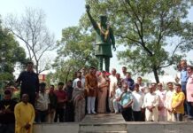 कैलाशवासी माधवराव सिंधिया की 22 वी पुण्यतिथि पर पुष्पांजलि अर्पित कर श्रद्धांजलि दी…