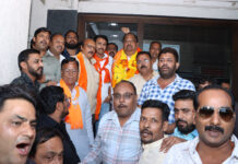 विधायक चेतन्य काश्यप के पुनः भाजपा प्रत्याशी घोषित होते ही रतलाम में मना जश्न…