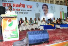 प्रत्याशी सकलेचा के अलावा युवक कांग्रस जिलाध्यक्ष मयंक जाट ने पूछे जिम्मेदारों से सवाल…