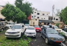 चार पहिया वाहनों को बेचकर धोखाधड़ी करने वाले गिरोह का किया पर्दाफाश, 04 आरोपी गिरफ्तार, 12 चार पहिया वाहन बरामद