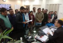 एमआईसी सदस्य पर दर्ज झूठा प्रकरण समाप्त करने हेतु भाजपा पार्षद दल ने पुलिस अधीक्षक को सौंपा ज्ञापन…
