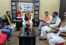 रतलाम स्थापना गौरव दिवस को लेकर कैबिनेट मंत्री चेतन्य काश्यप से समिति ने की चर्चा…