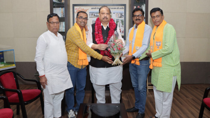 Media Prabhari (1)